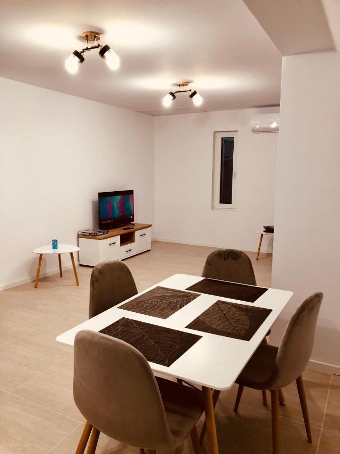 New And Modern Apartments In Villa, Near City Center M36 Timisoara Exterior photo